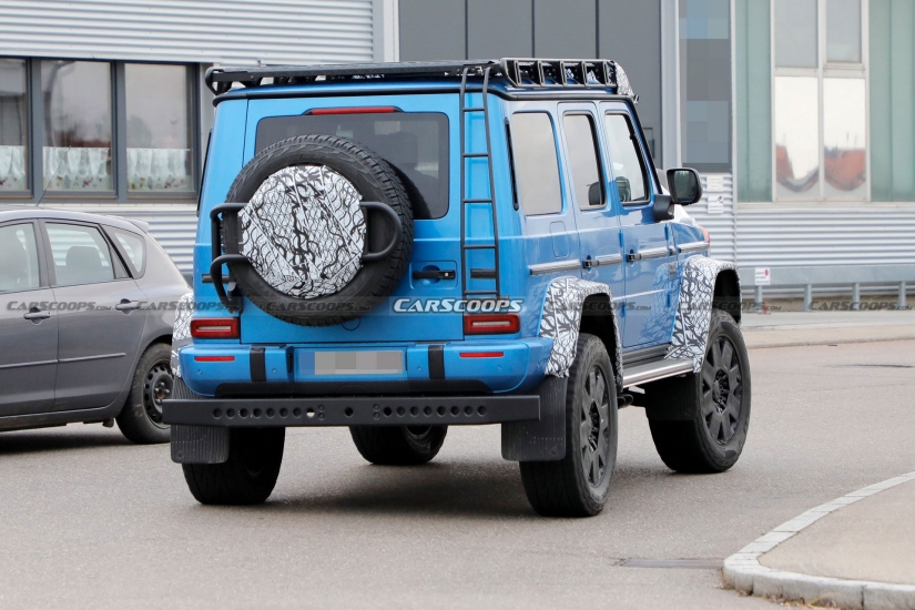 Mercedes Benz G-Class 4 × 4²