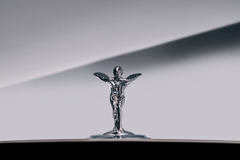 Rolls Royce, Spirit of Ecstasy 2022