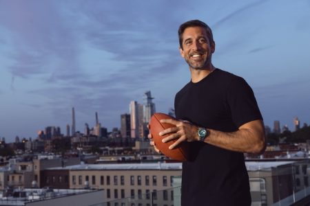 Aaron Rodgers聯手ZENITH打造專屬計時新篇章 Aaron Rodgers聯手ZENITH打造專屬計時新篇章