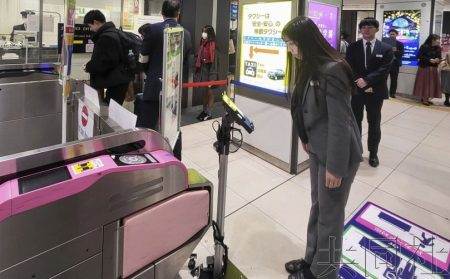 Skyliner 새로 도입된 게이트 시스템은 얼굴 인식 기능이 전면 업그레이드되어, 티켓 검사 시간이 몇 초로 단축되었습니다!