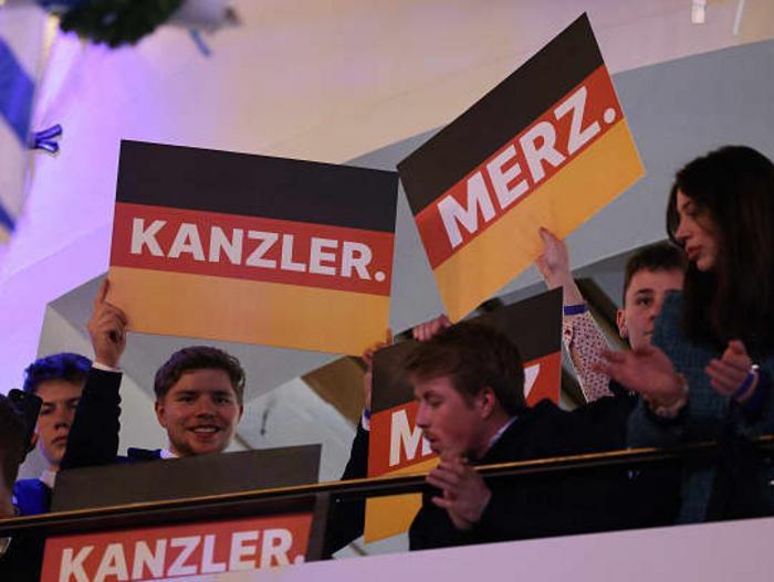 ドイツ連邦選挙でCDU-CSUが勝利