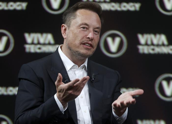 エロン・マスク(Elon Musk)氏、AIサーバー購入を進展させる