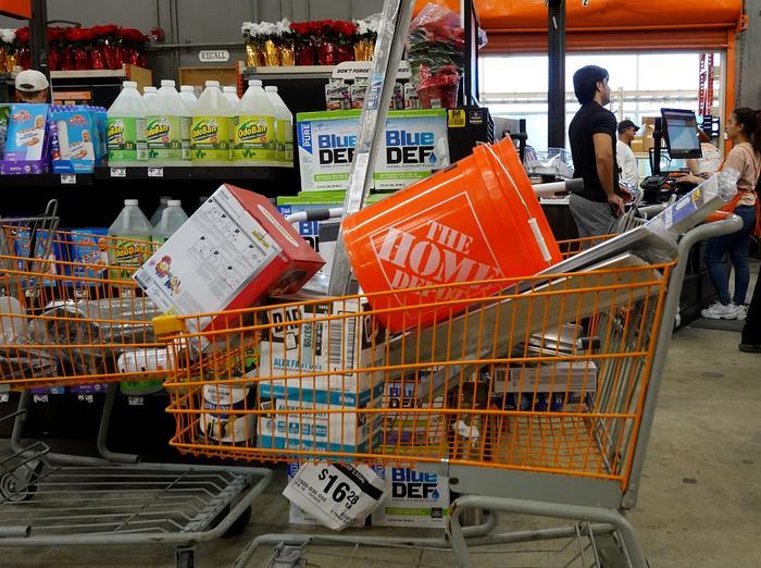 Home Depot(ホーム・デポ)、第4四半期の好業績も高金利が影響