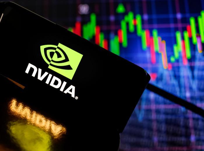 時間外取引に注目、主要企業の業績解説