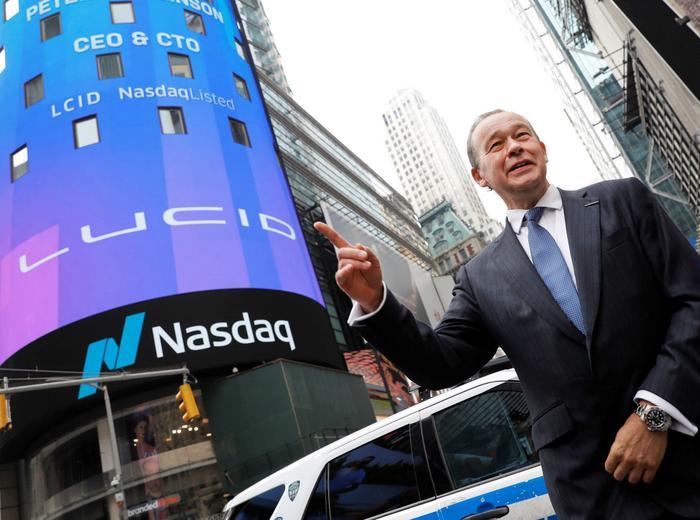 ルシード・モーターズ、CEO退任で株価急落