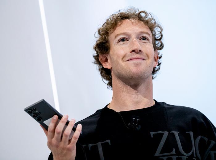 メタの経営陣ボーナス増加、ザッカーバーグ氏は対象外