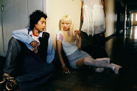 UGG x AMBUSH新春夏系列,經典瑪麗珍鞋、樂福鞋各有心思,售價39,600日圓、44,000日圓