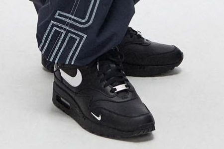Supreme lance sa collection printemps/été 2025, incluant des Air Max 1 ‘87 en noir total et plusieurs options de couleurs.