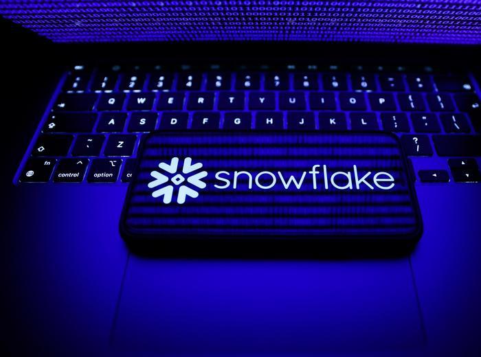 Snowflake、第4四半期決算で株価13%急上昇