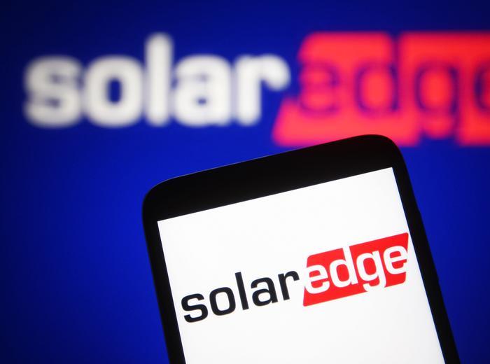 SolarEdge Technologiesの株価急騰の背景とは