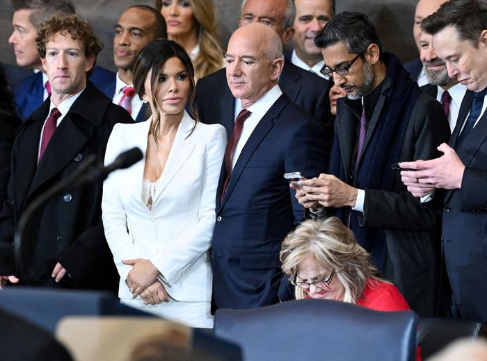 トランプ再任、企業が直面する新たな関税の影響とは?