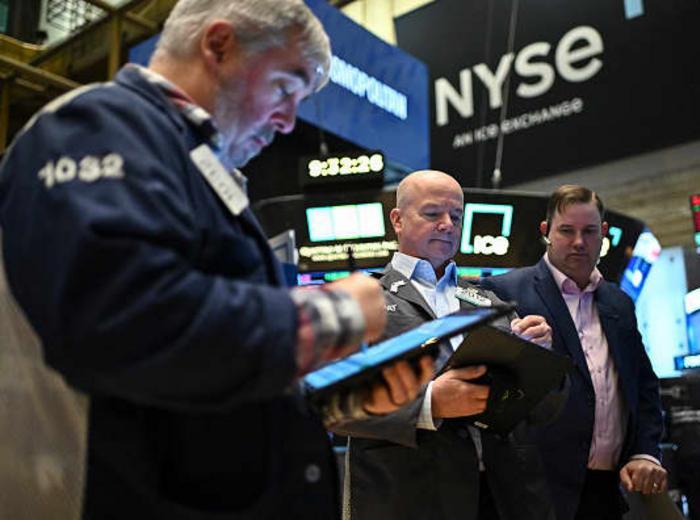 2025年、米国株式市場の展望とそのリスク