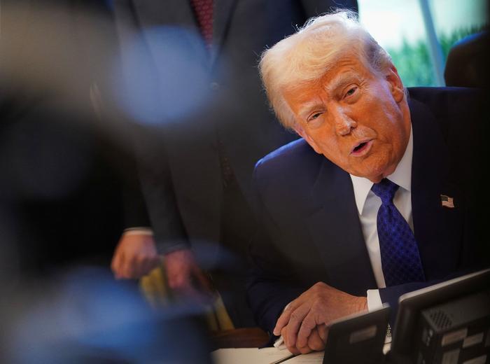 USPS理事会、トランプ政権の管理強化に備える