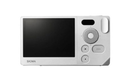 A Sigma lança uma nova câmera mirrorless BF, equipada com 24,60 milhões de pixels, 230GB de armazenamento e função de gravação em 6K.