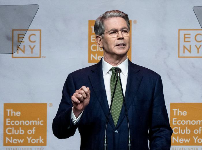 スコット・ベッセントの見解:貿易政策の深層