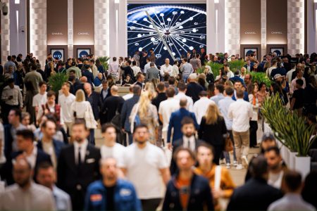 鐘錶與奇蹟 Watches & Wonders 2025︰6大新錶預測:可樂圈GMT回歸、Tank跳時復刻