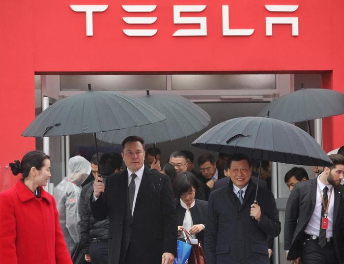 テスラのエロン・マスク、関税戦争での挑戦