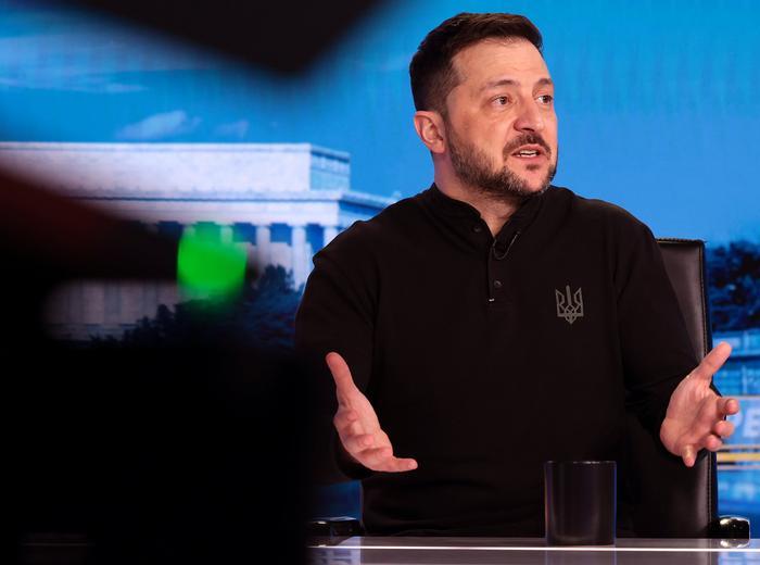 ゼレンスキー大統領、トランプ大統領との対立で謝罪を拒否