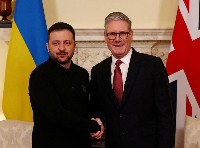 ウクライナのZelenskyy大統領がUK首相と会談