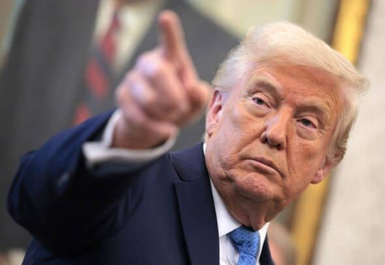 Amazon 考慮顯示關稅,白宮強烈反對,特朗普親自致電 Jeff Bezos