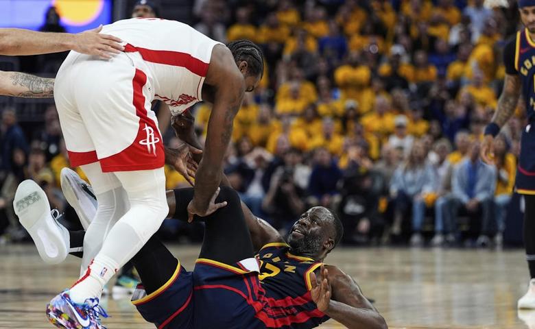 勇士隊險勝火箭隊,109:106挺進季後賽,系列賽聽牌3:1