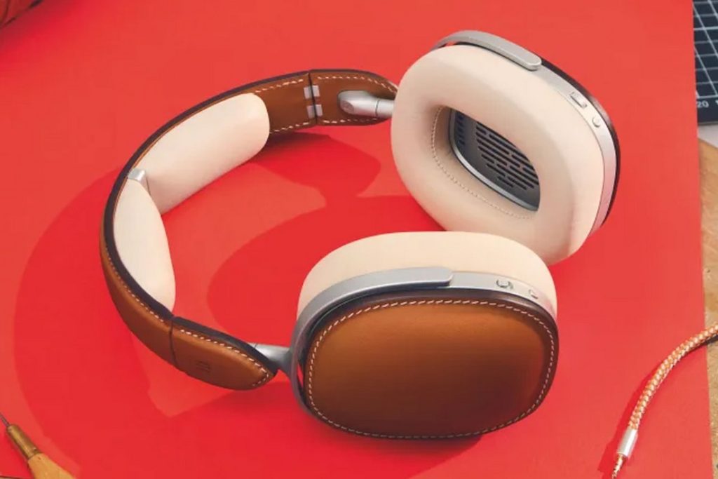Hermès lança seus primeiros fones de ouvido de luxo com design exclusivo e artesanato de alta qualidade