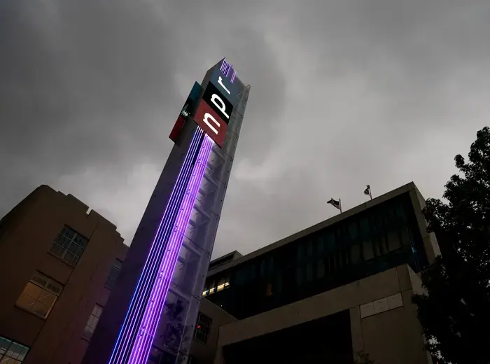 NPR、トランプ政権の資金停止命令に法的措置