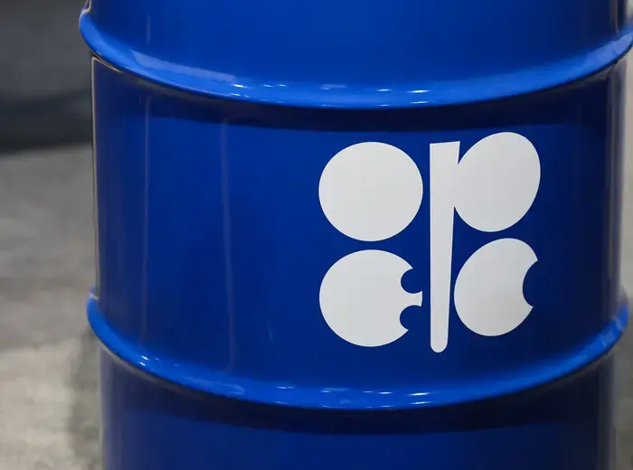 OPEC+、7月の生産で411,000バレル増加へ