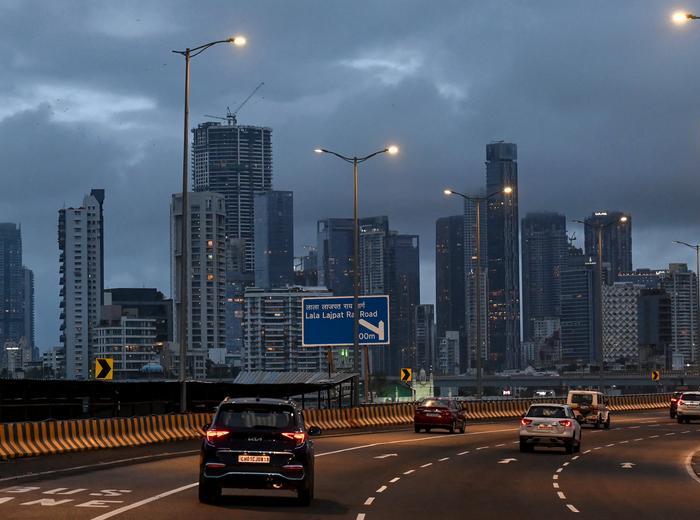 シルパック・アンブル氏、インドの成長を強調