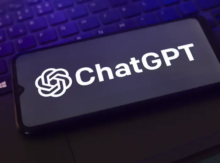最近、ChatGPT で発生した障害についての分析