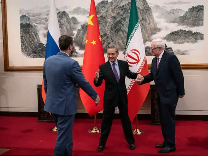 中国の外務大臣王毅がイランの核問題を協議する意義