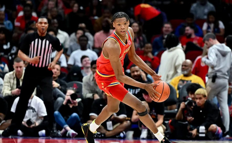 NBA總冠軍賽迫近,Ace Bailey展現卓越籃球技能,身高6呎10吋,臂展超過7呎