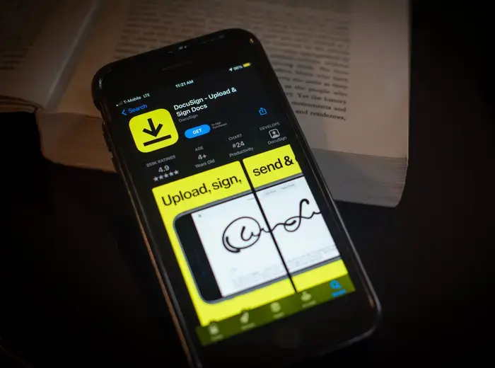 DocuSign、第一四半期決算発表で株価18%下落