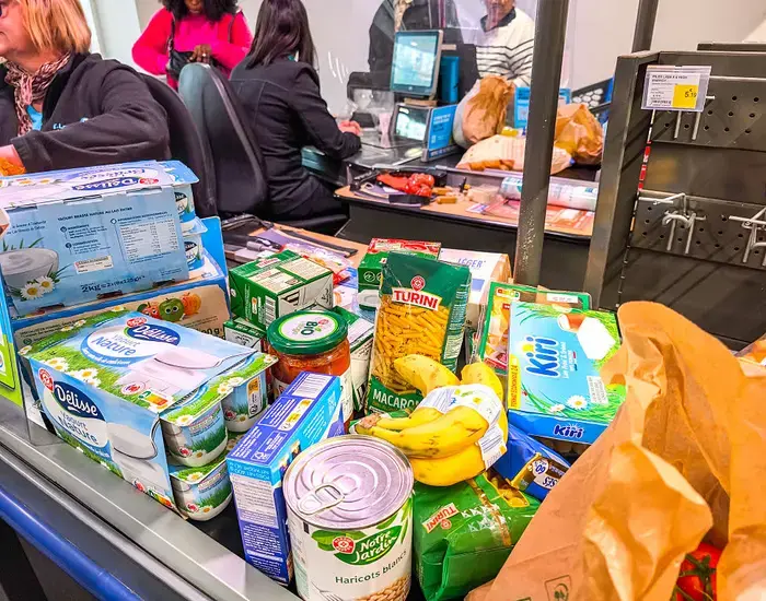 ヨーロッパの株価、早朝の上昇から一転して下落