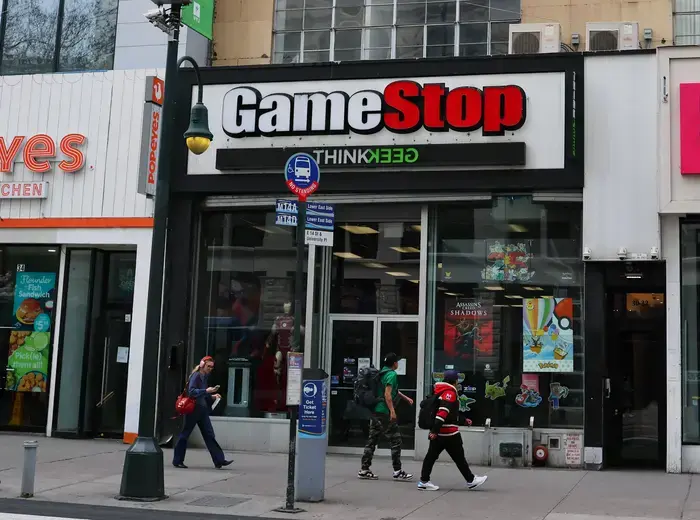 ゲームストップ株価、175億ドルの発表で急落