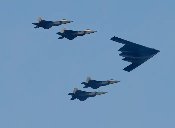 トランプのイラン攻撃に対し、世界が賛否を分かつ