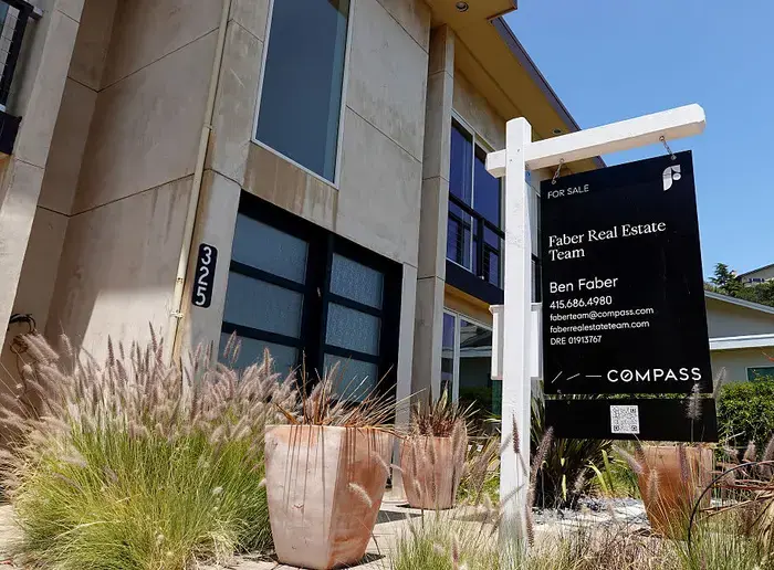 住宅市場の価格冷却と供給過多についての考察