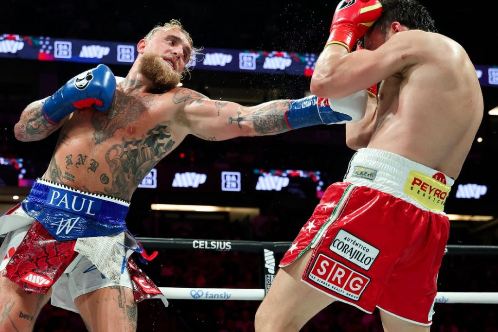 Jake Paul 凭壓倒性勝利擊敗 Julio Cesar Chavez Jr.,挑戰 WBC 冠軍