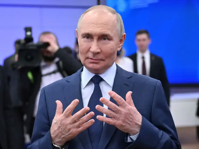 プーチン大統領、トランプと電話会談で中東情勢を協議