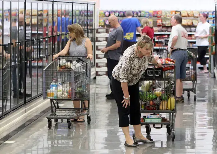 アメリカ経済、関税の影響がまだ顕著でない理由とは