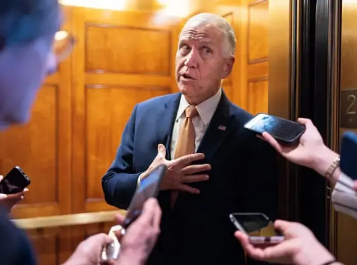 トム・ティリスが再選を目指さない決定