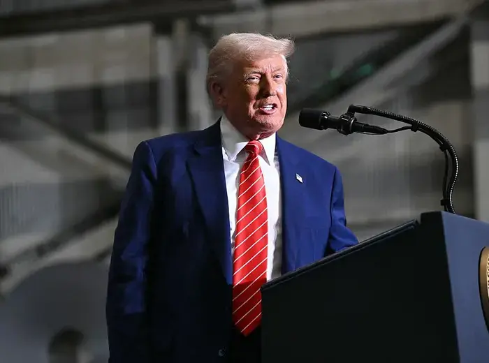 トランプ大統領、12カ国の旅行を禁止する発表