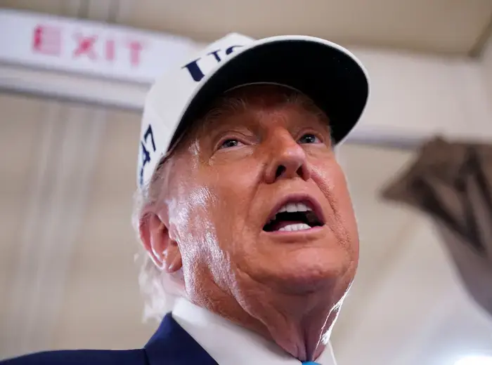 トランプ大統領、中国からの希土類輸出許可を発表