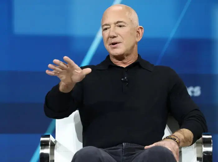 Jeff BezosとDonald Trumpのホワイトハウス会合の背後にある策略