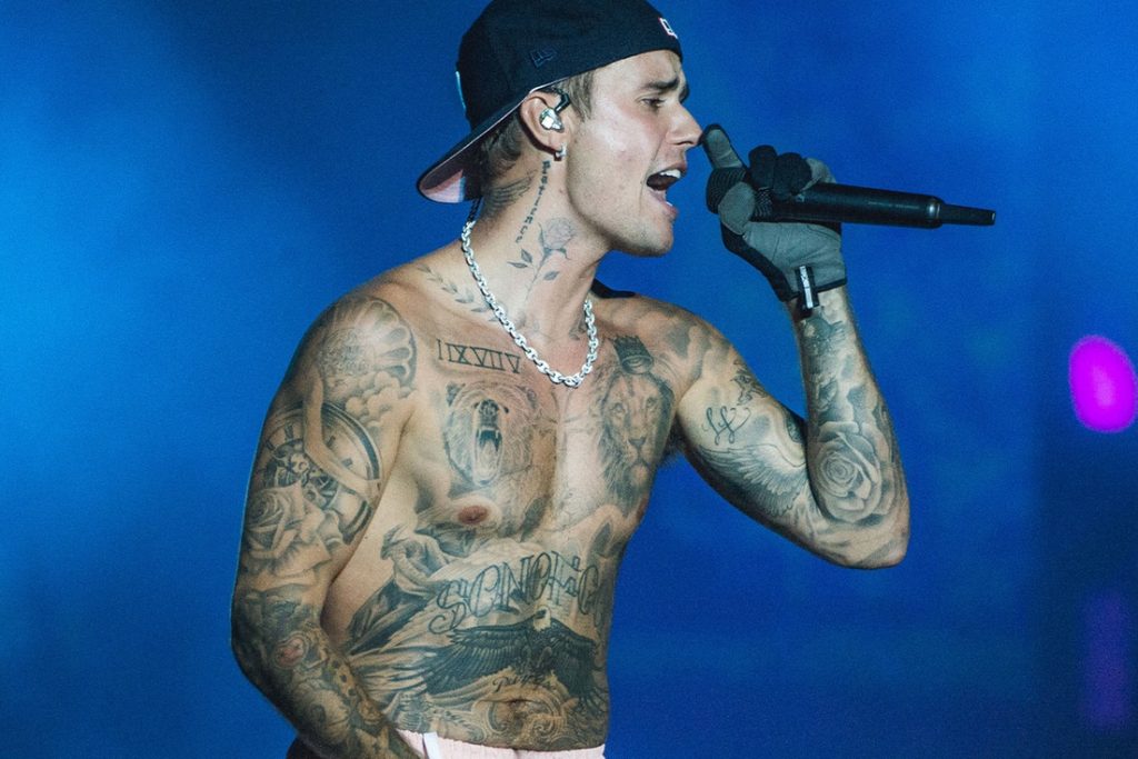 Justin Bieber 新專輯《SWAG》即將發布,包含20首新曲!