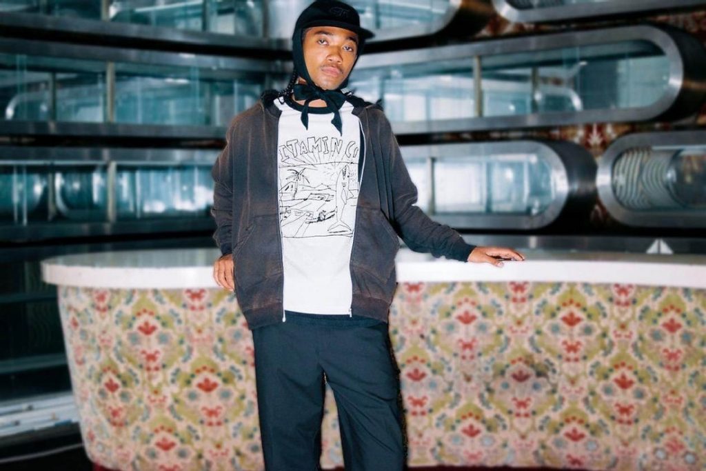 مجموعة تعاون ثقافية فنية فريدة من نوعها بين Sasquatchfabrix و tokyoVITAMIN مع FUTURE ARCHIVE لبيمز