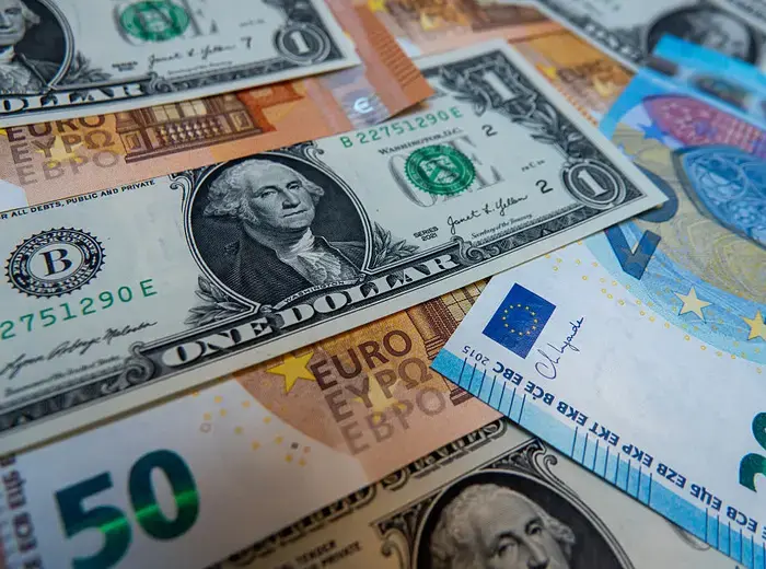 ユーロ、関税政策でドルに対し上昇