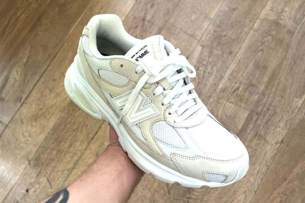 COMME des GARÇONS HOMME x New Balance,巴黎時裝週上推出優雅2023聯名鞋款