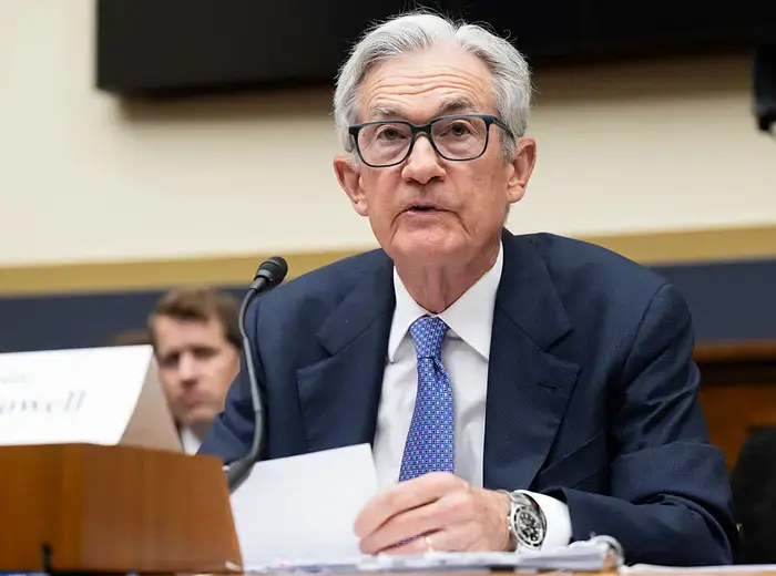 FRB議長パウエル、関税の影響を分析