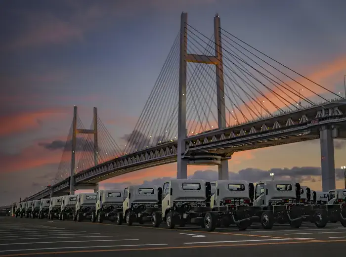 日本の輸出額減少とその影響分析